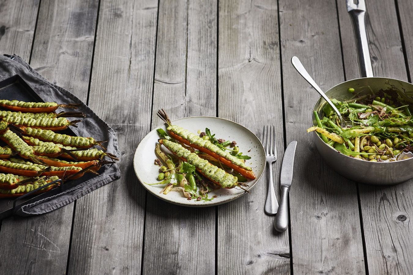 Tofubakad morot med sprucken tapenade