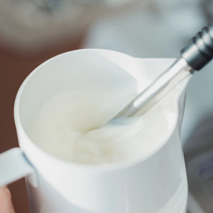 Milk steaming micro foam
