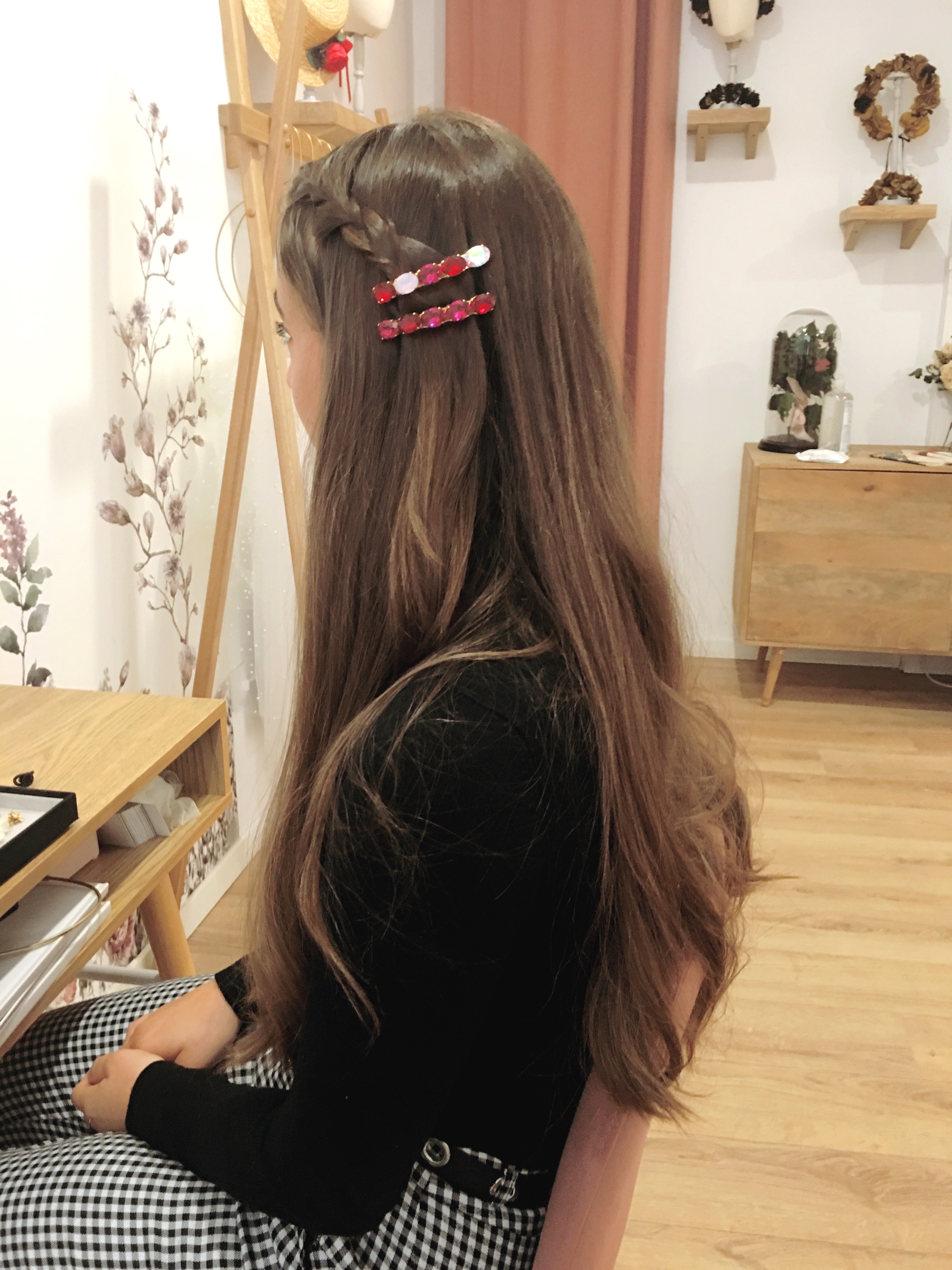 tresse côté barrette