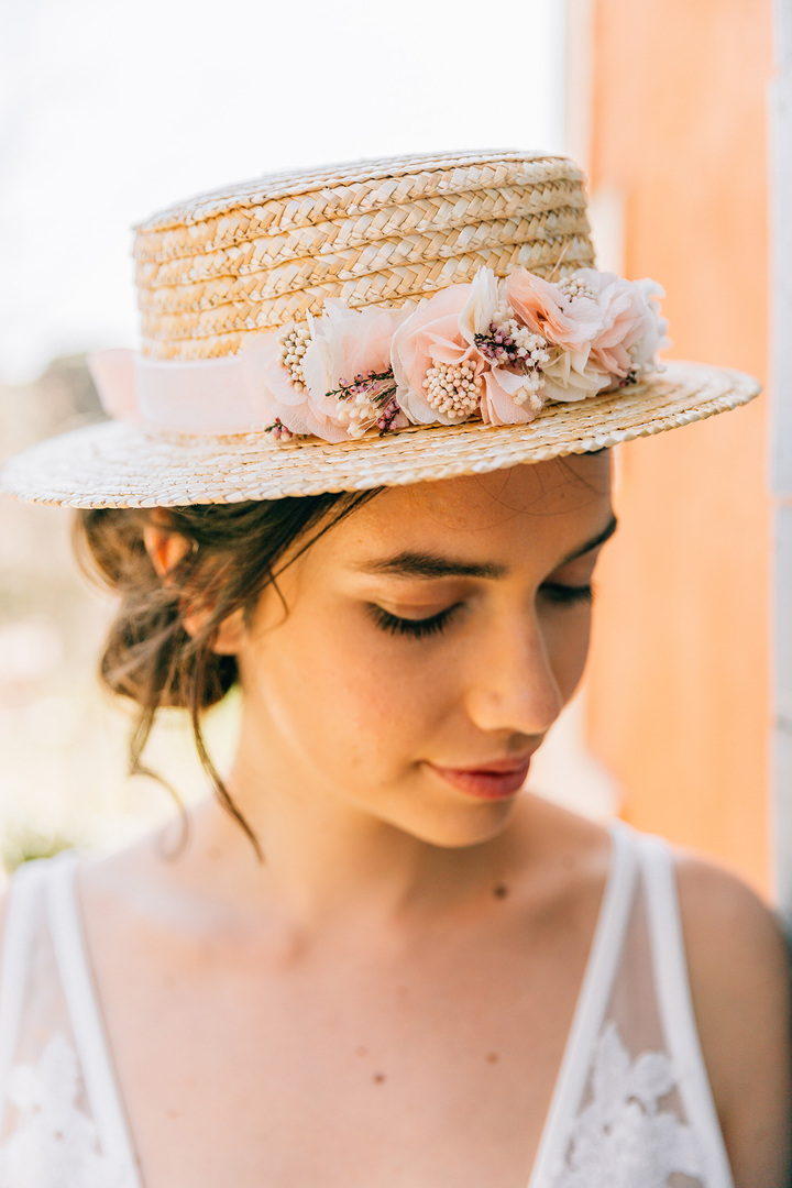 Chapeau capeline en paille pour femme avec ruban fleurs • Créations Chapeaux