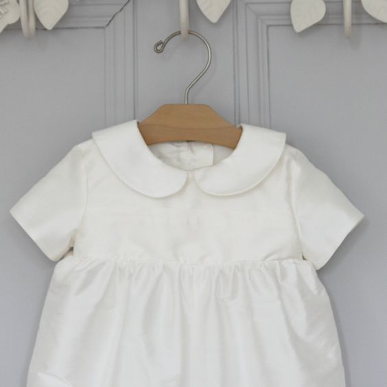 robe bébé