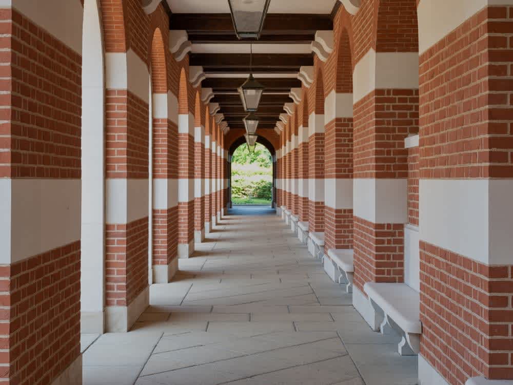 海外サマースクールガイド|対象年齢・費用・国別比較・スケジュールなど