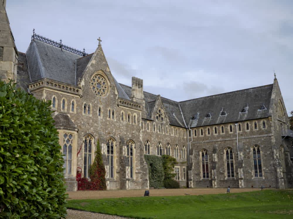 新しい時代の留学|2025年カンタベリー帯同プログラム|St Edmund’s School(セント・エドマンズ・スクール)