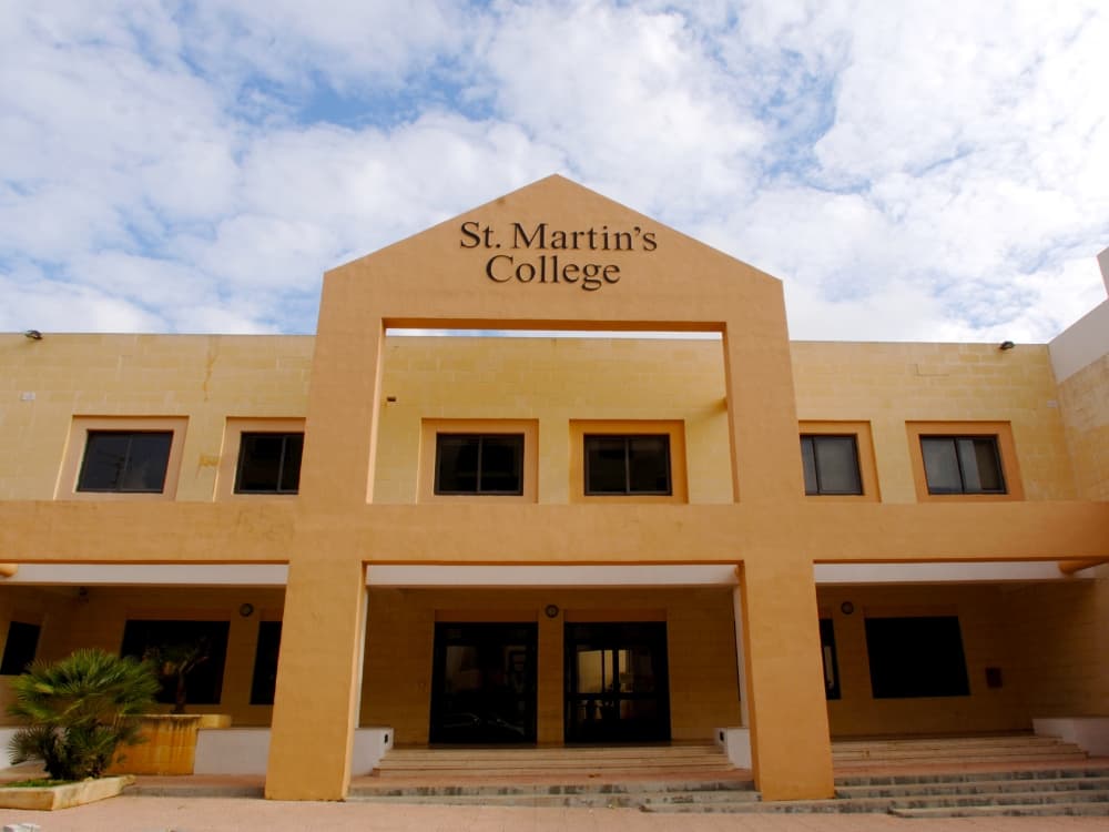 中高生夏休み留学｜2026年マルタ帯同｜セントマーチンズ・・カレッジ