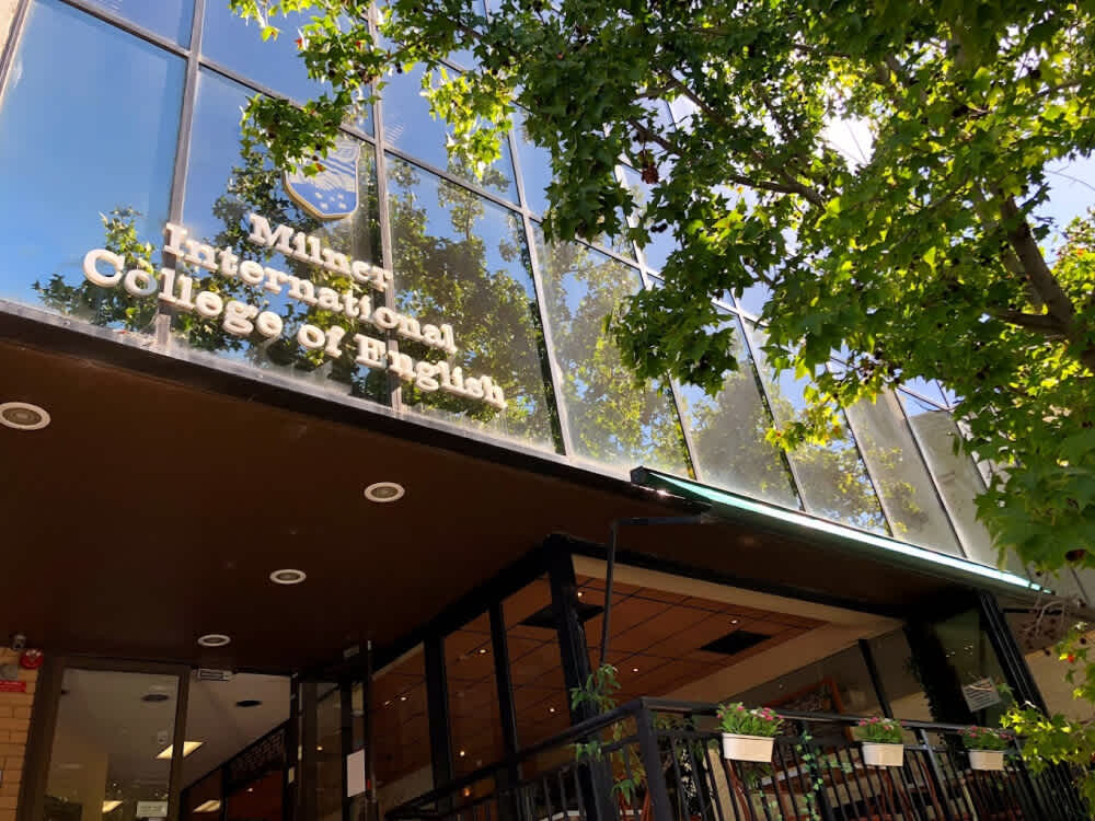 Milner International College of Englishの外観