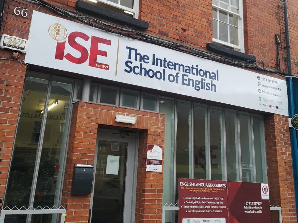 ISE - International School of English の外観
