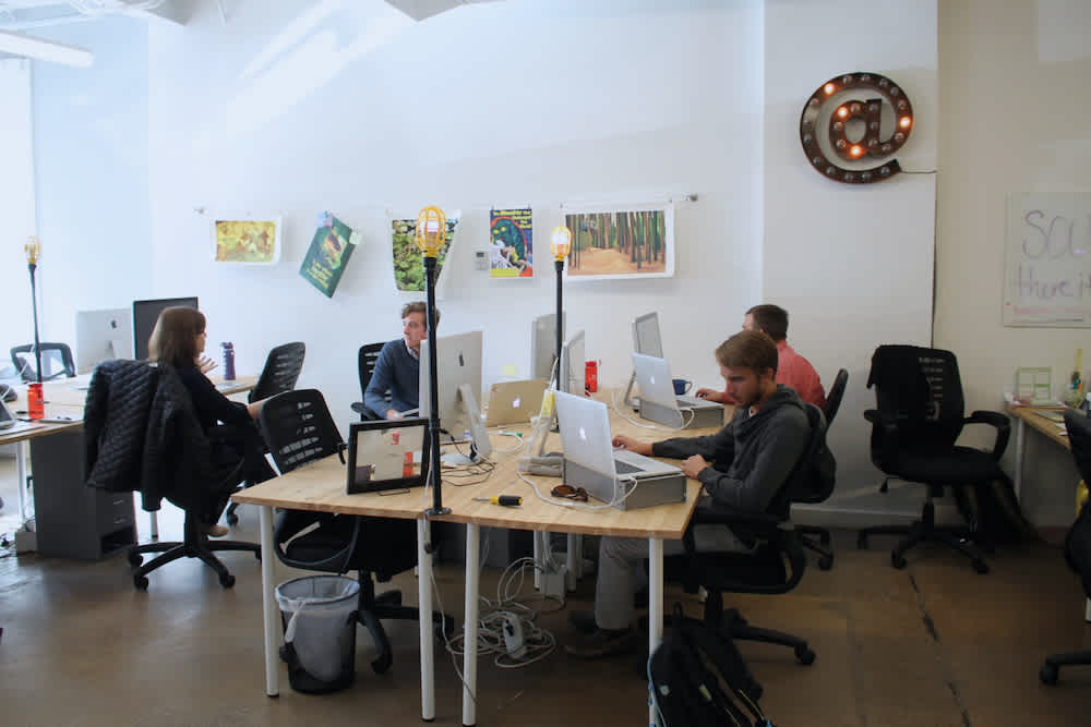 Blog - Hero - PivotDesk office