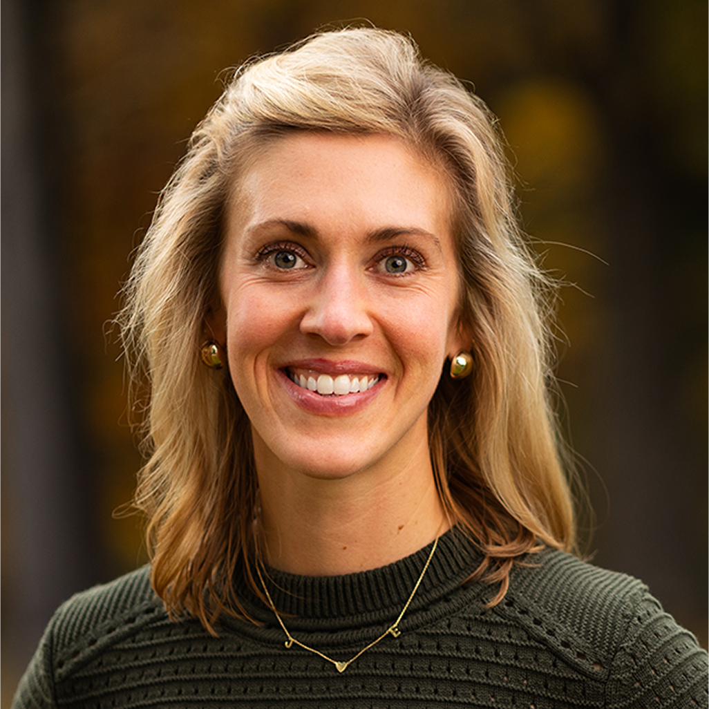 Morgan Siewert's headshot