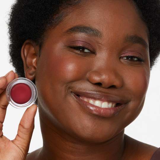 How to apply cream blush for a flattering flush