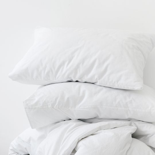 BLOG How to sleep better - expert tips with no pillow spray in sight