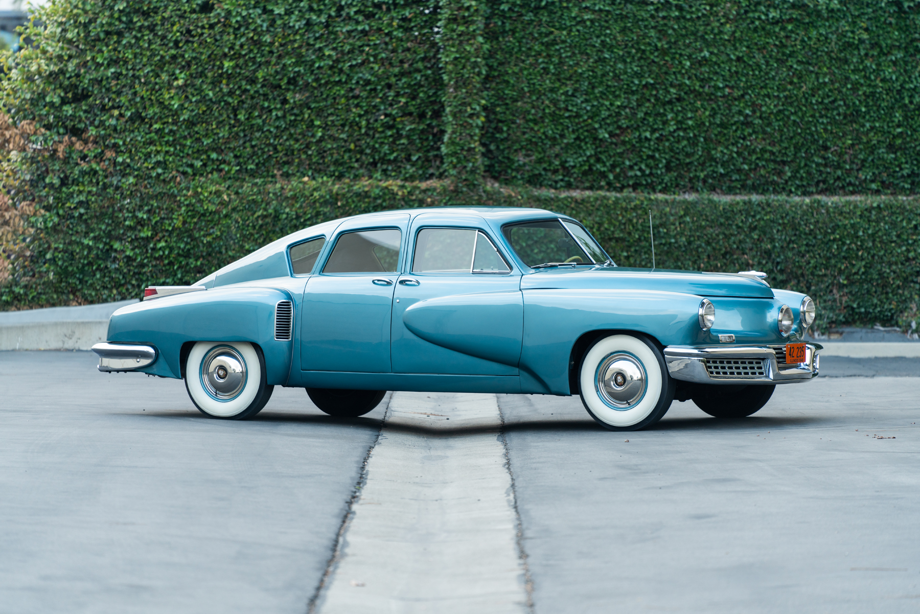 1948's Tucker アメリカングラフィティー The American-Made “Car of the Future” Heads to Gooding & Company's