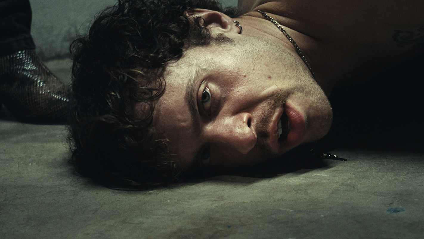 Mel Ross - RIPTIDE_01.00.49.05_1.28.1.jpg