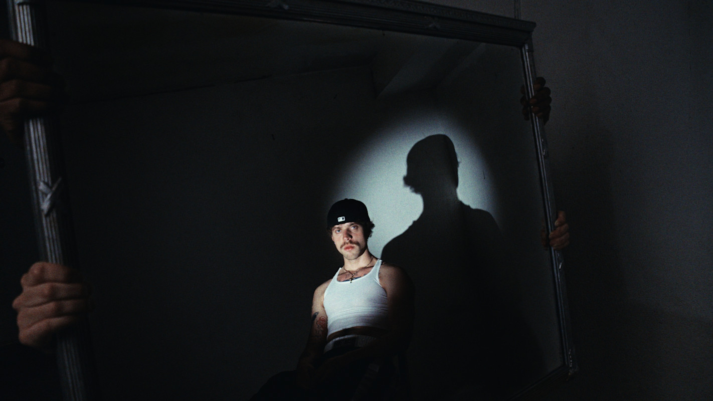 Mel Ross - RIPTIDE_01.03.28.14_1.156.1.jpg