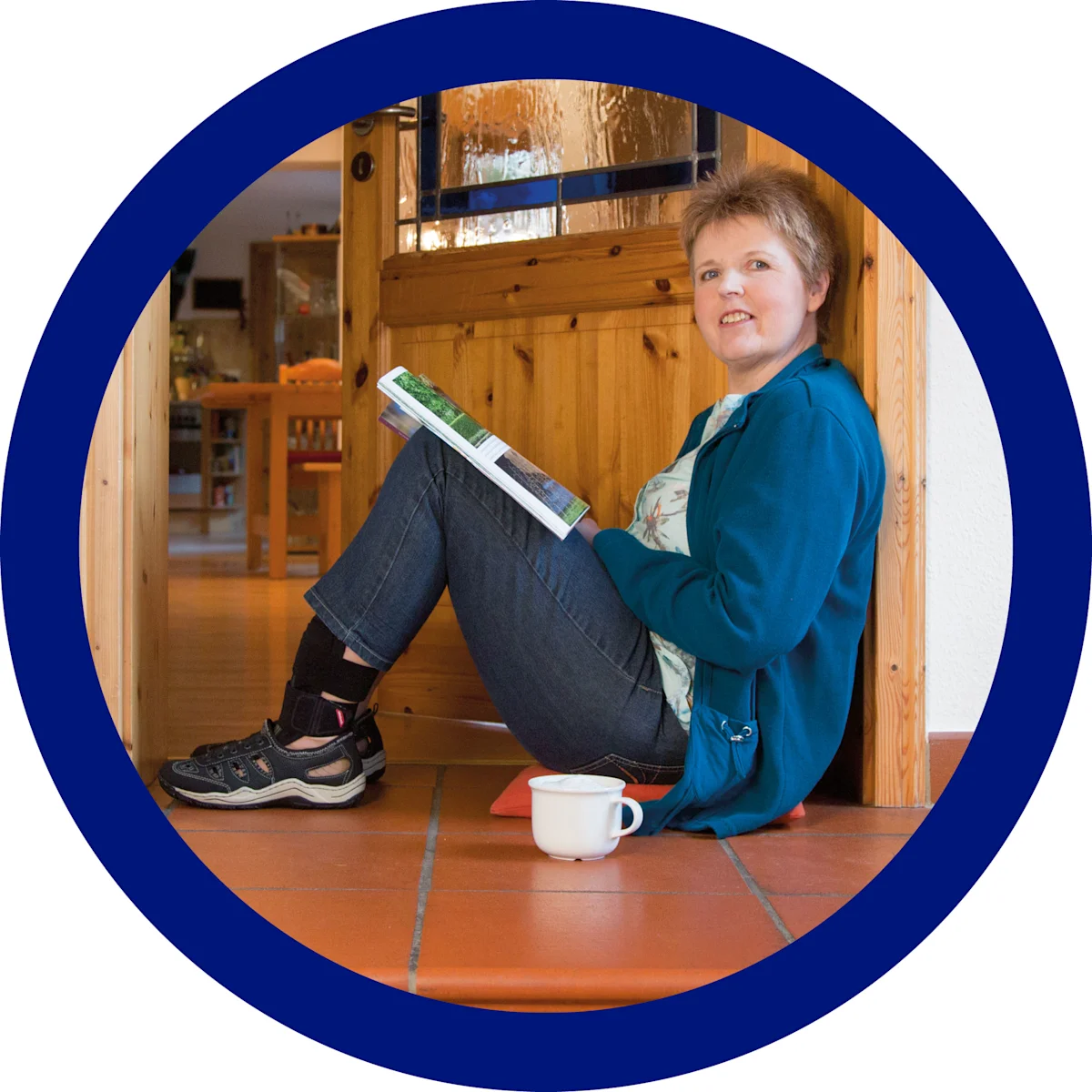 2306015-Ortesi-GoOn-circle-blue (ITA)