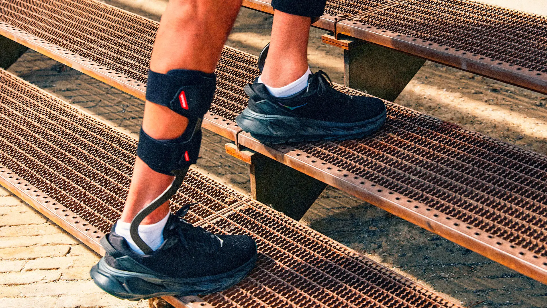 4898942-WalkOn-169 (ITA)