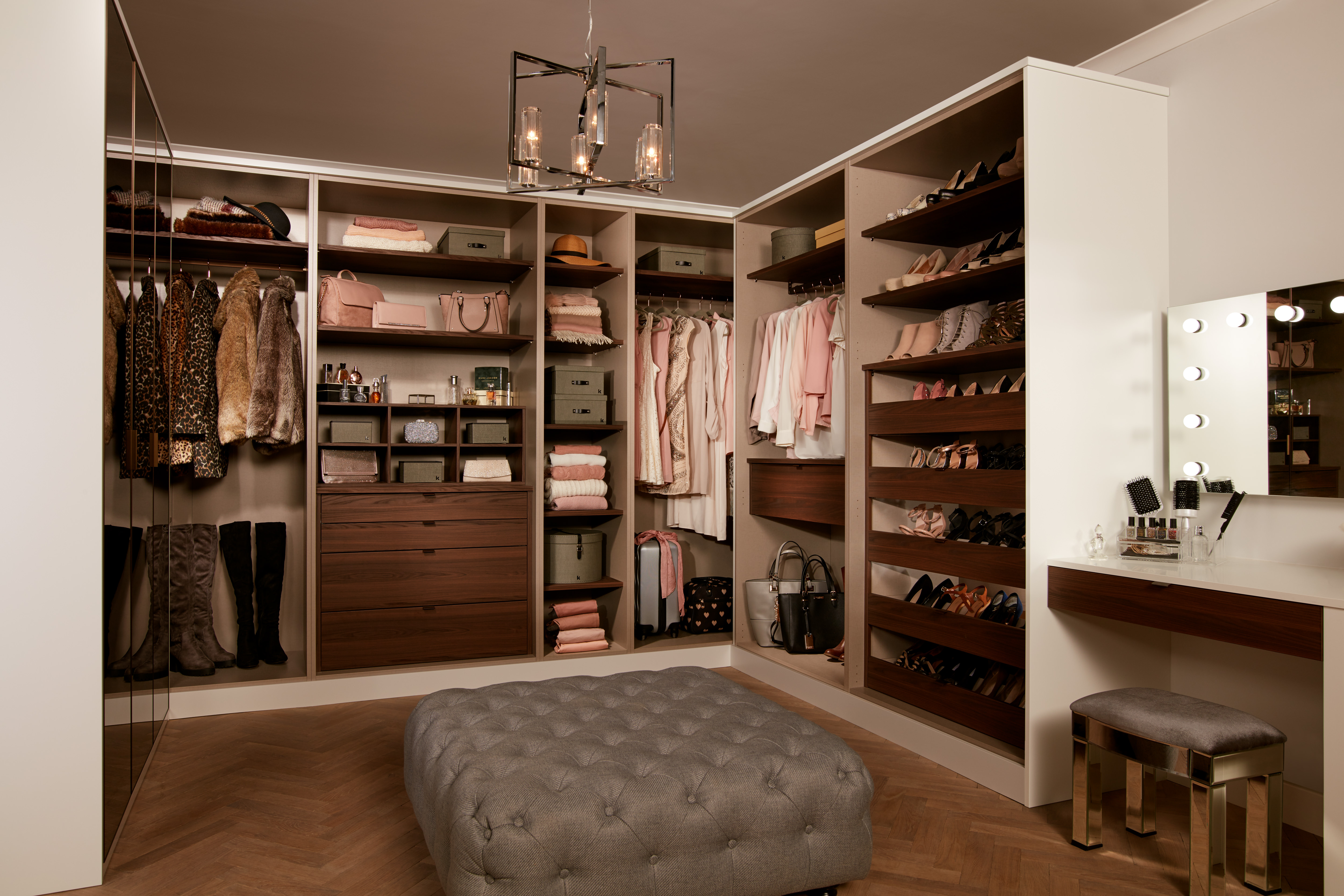 Walk In Wardrobes Collection