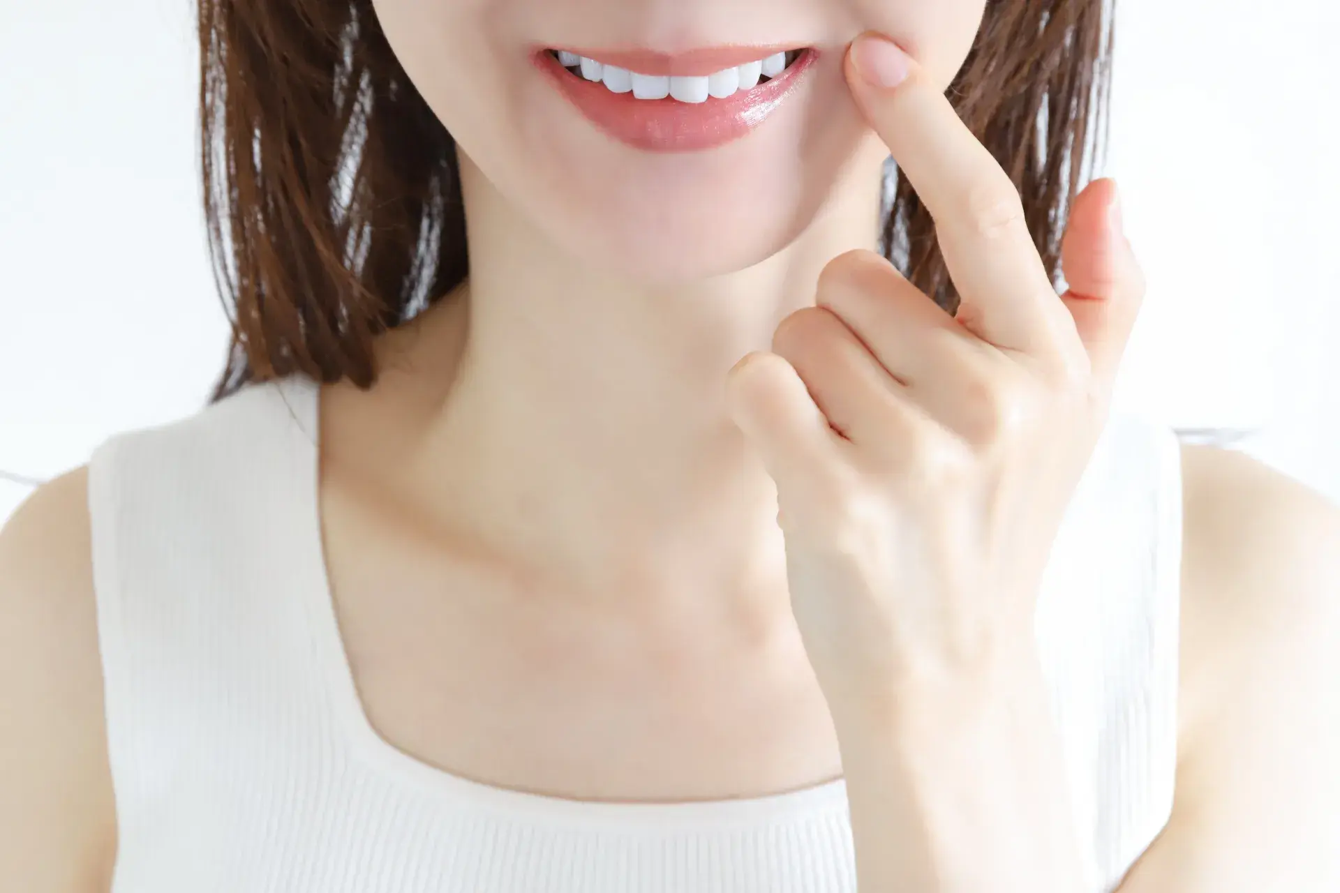 口元のお悩みなら、スマイルモア矯正