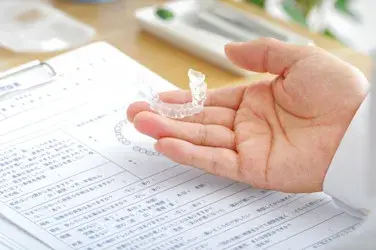 反対咬合（受け口）はマウスピース矯正できる？その費用や効果も解説