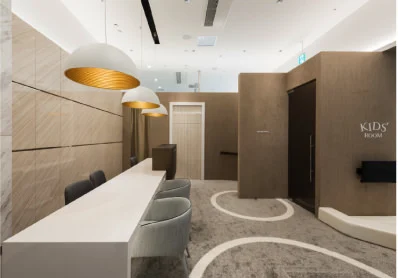 スマイルモア矯正新瑞橋医院の外観