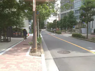 銀座青山You矯正歯科 大阪梅田医院_access6