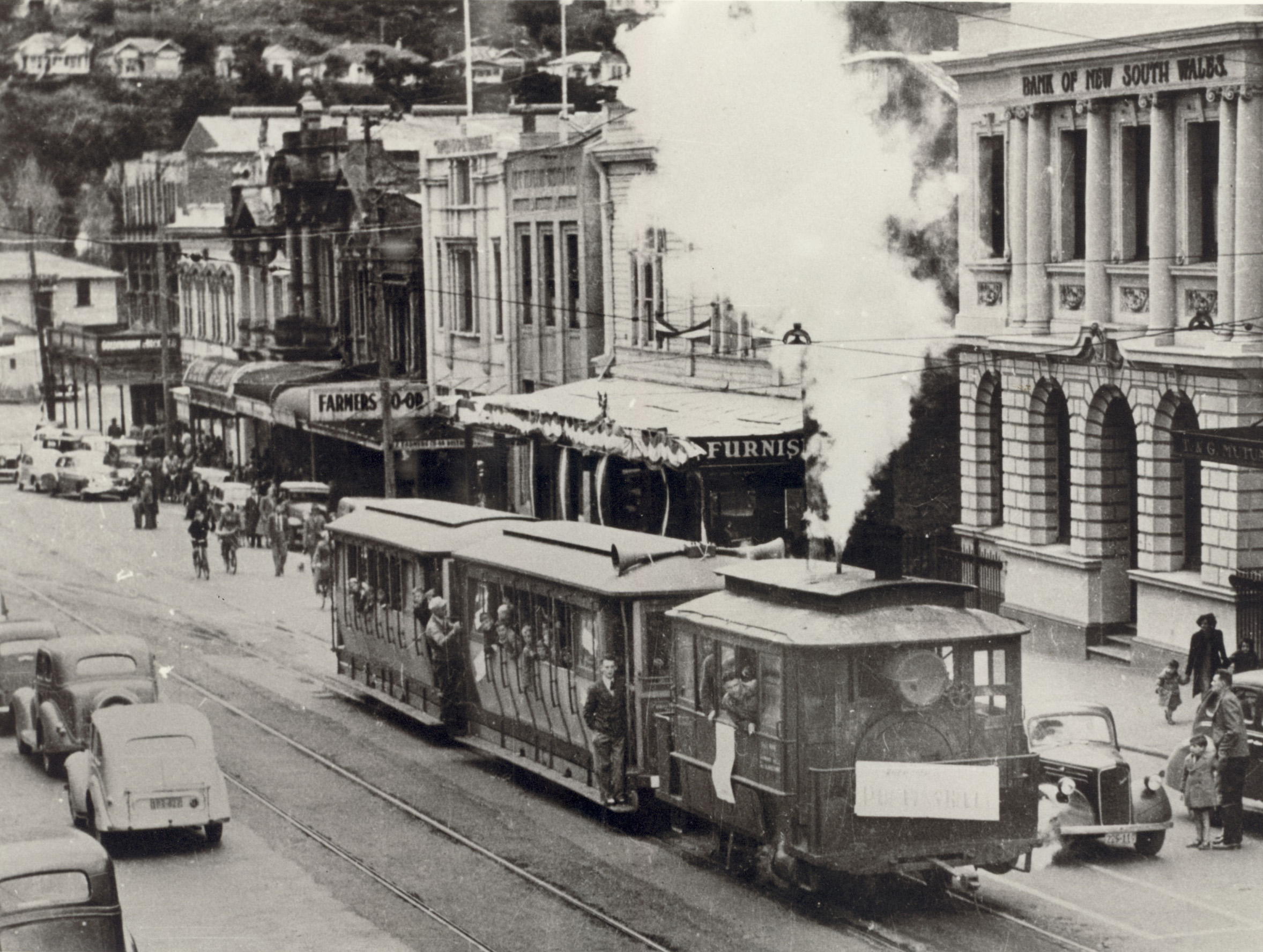 Graham Stewart. Sep 1950. Baldwin steam tram No. 100 on its last run in Wanganui, 05-2046. Walsh Memorial Library, The Museum of Transport and Technology (MOTAT).