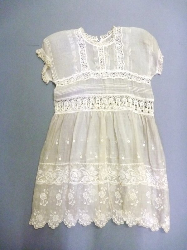 Figure 2: Christening Gown 1985.50.10
