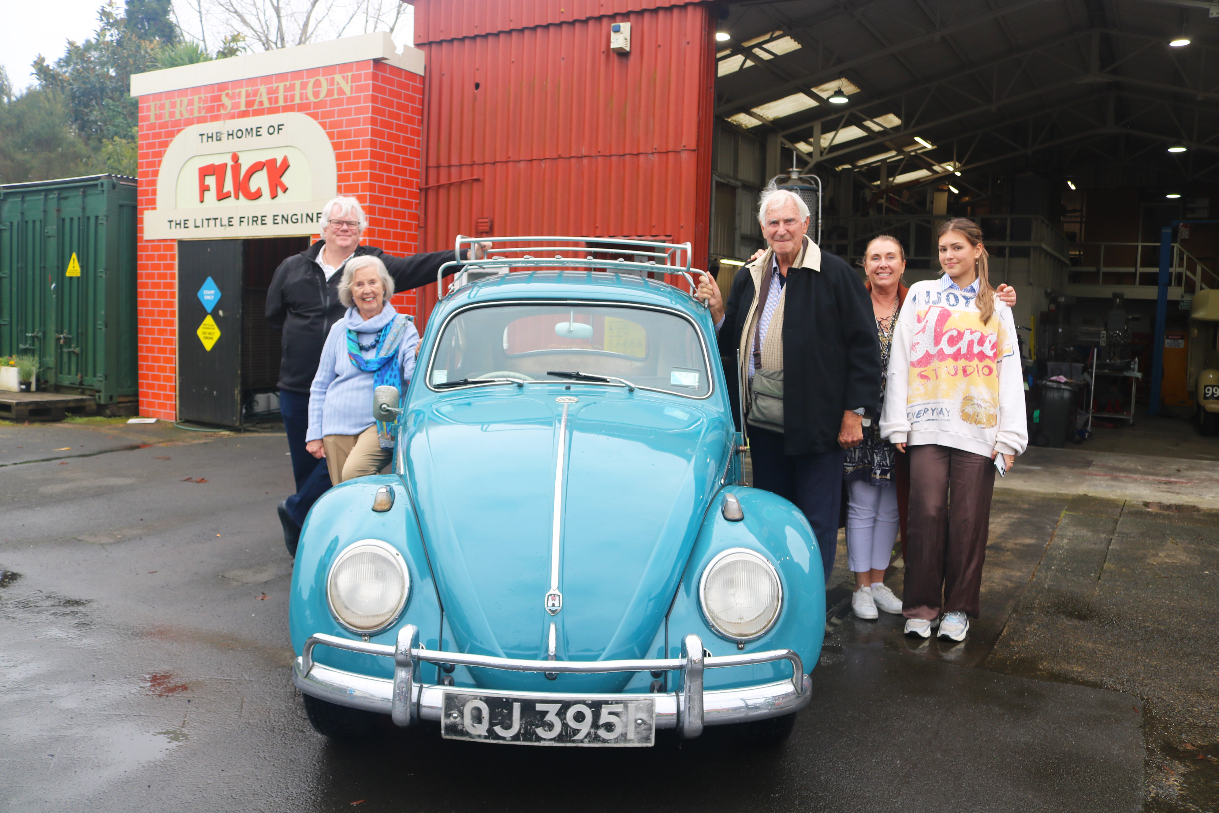 Left to right: Museum Director Michael Frawley, Beth Hodge, Ivan Hodge, and Keris Hodge with daughter Bianca 