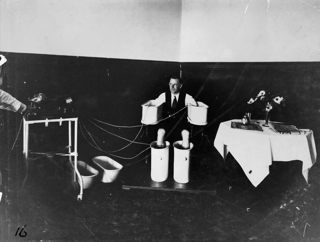 Multipolar electric bath