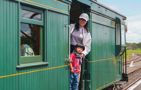 LIVE Day: Rail
