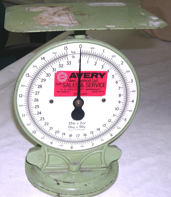 2005.106 - Postal Scale (Avery). The Museum of Transport and Technology (MOTAT).