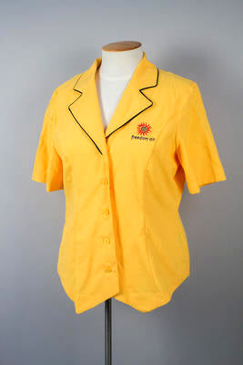  Ezibuy et al. 1995-2006. Uniform Shirt [Freedom Air], 2012.518. The Museum of Transport and Technology (MOTAT).