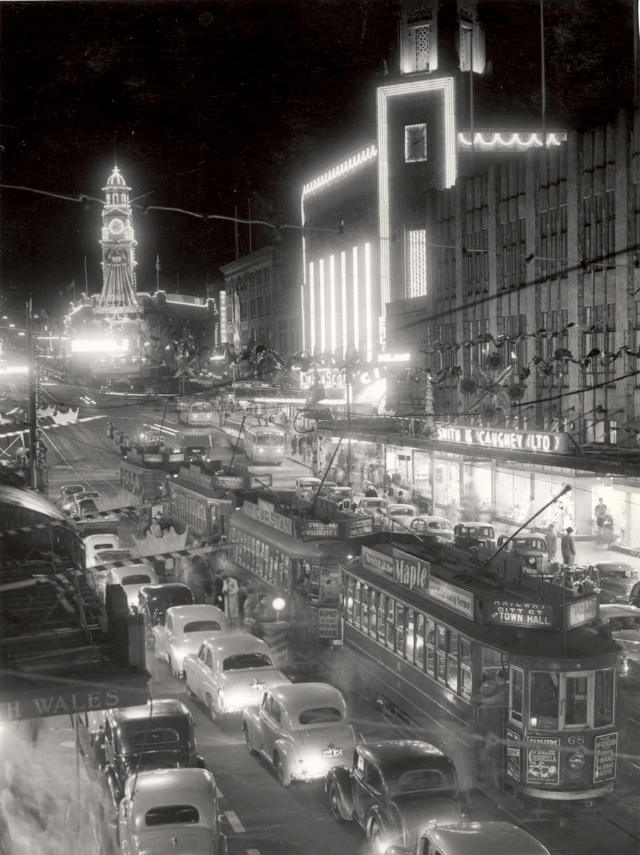 Graham Stewart. Dec 1953. [Tram 198 in front of Smith and Caughey's Limited on Queen Street], PHO-2020-19.148. Walsh Memorial Library, The Museum of Transport and Technology (MOTAT).