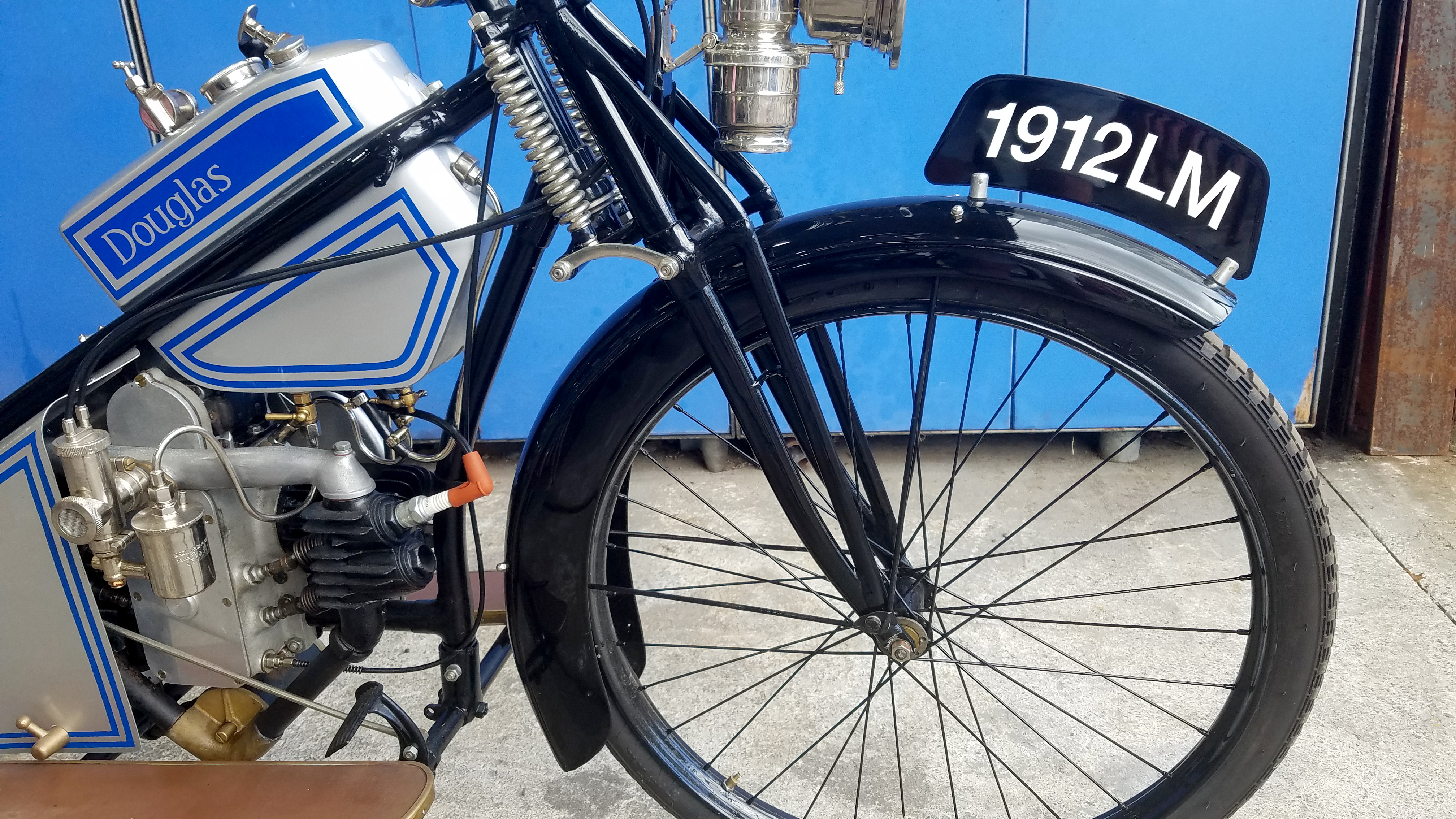 Front Wheel & Engine