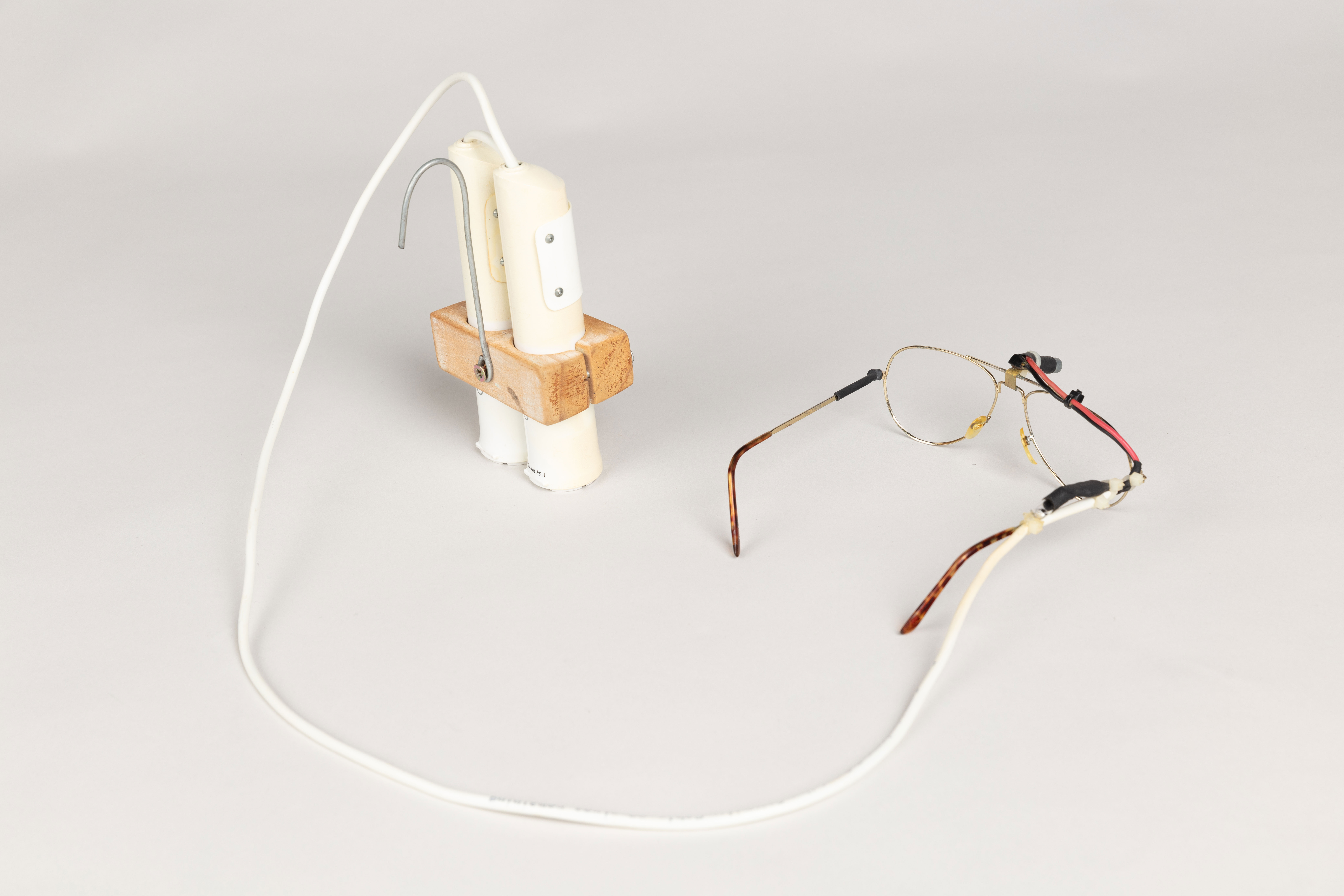 Rechargeable laser unit prototype. [2021.48.15] The Museum of Transport and Technology (MOTAT)