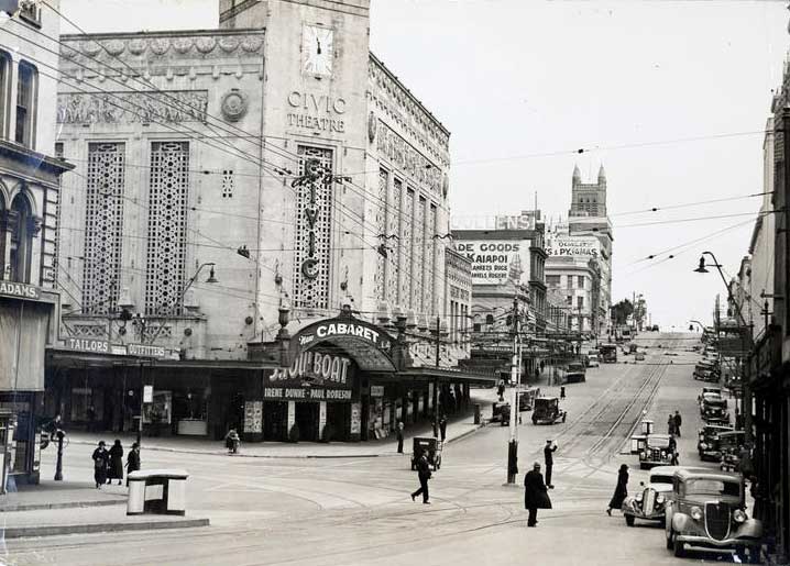 Civic Theatre, Queen Street, Auckland, 1930s. Unknown. PHO-2019-40.1. Walsh Memorial Library, The Museum of Transport and Technology (MOTAT).