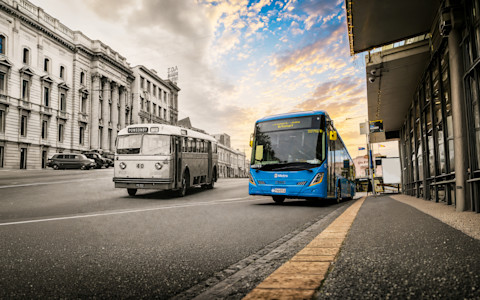 How Tāmaki Moves