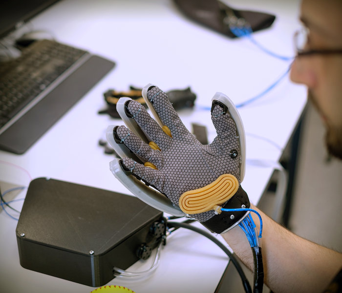 new dexterity exoskeleton glove