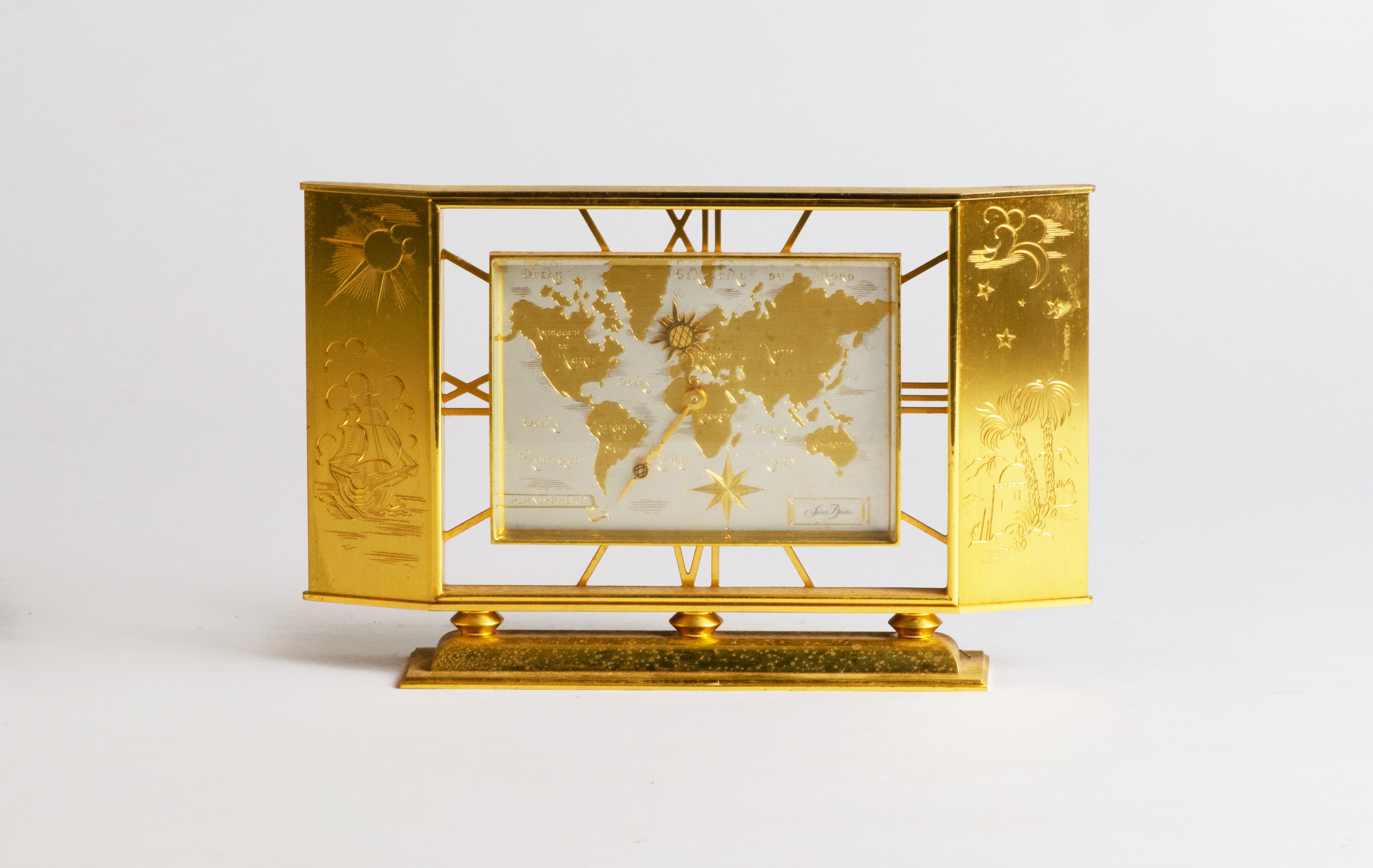 Clock, T2936. The Museum of Transport and Technology (MOTAT).