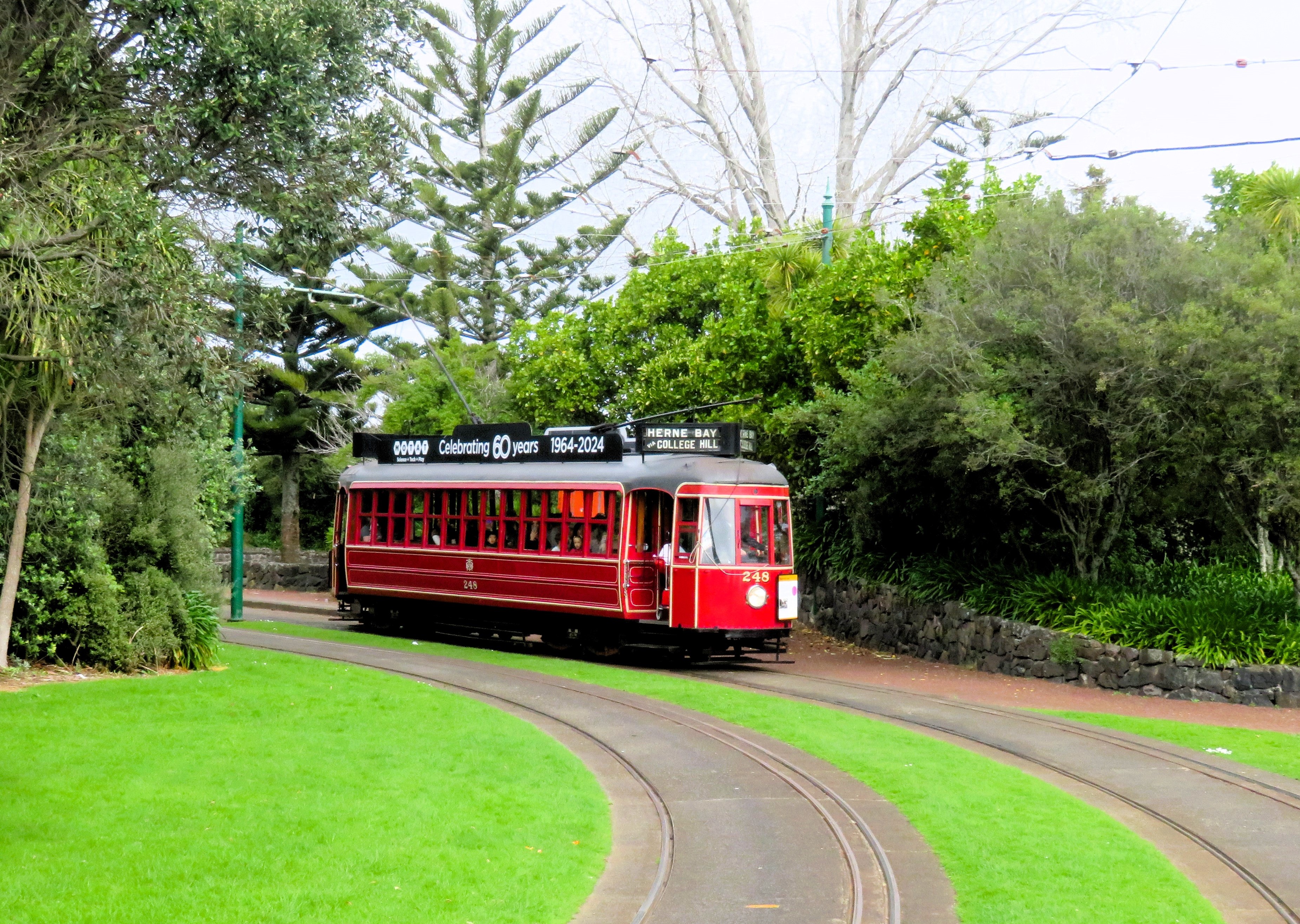 Auckland’s Streamliner