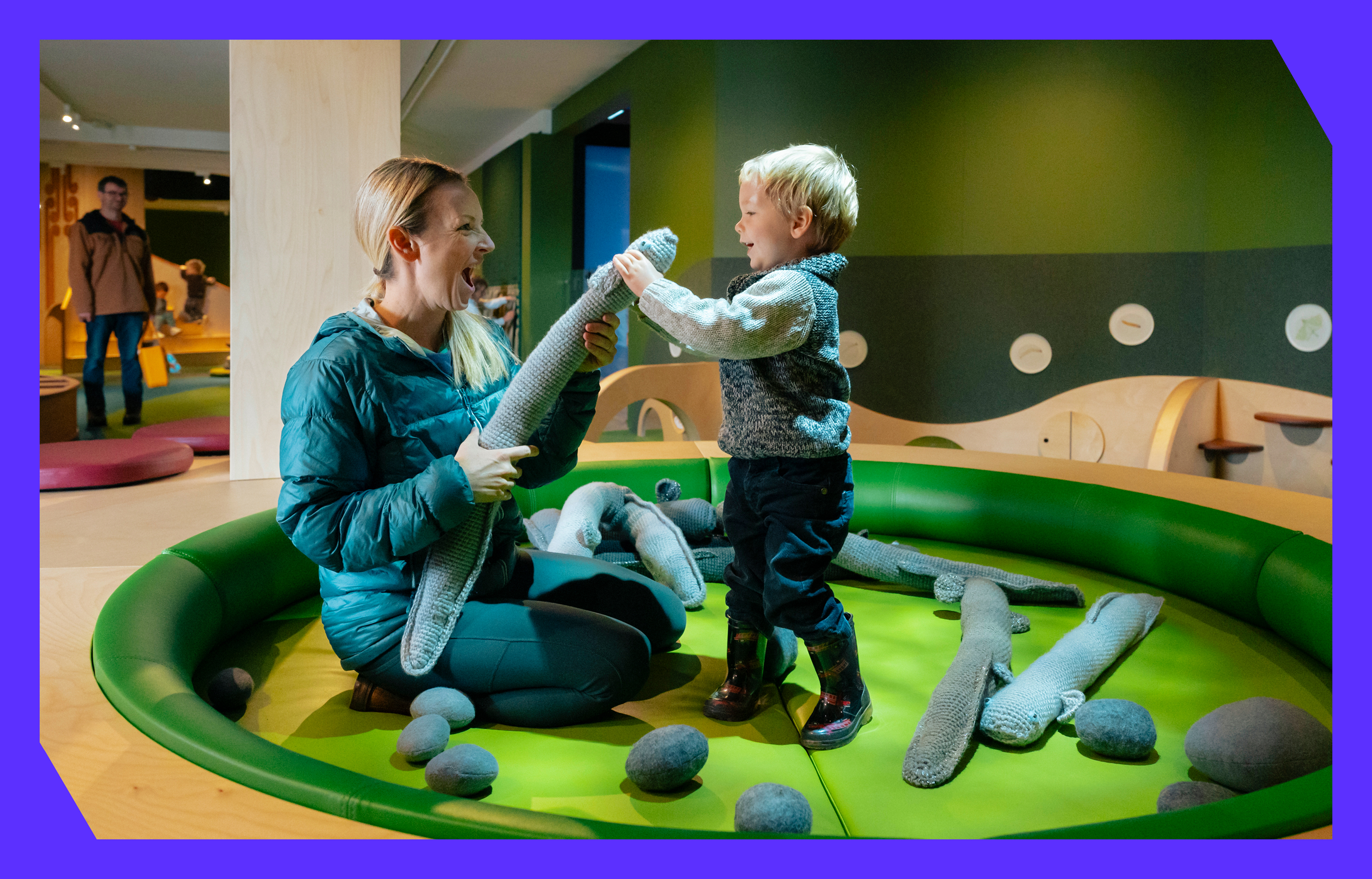 MOTAT Brand Hero Purp