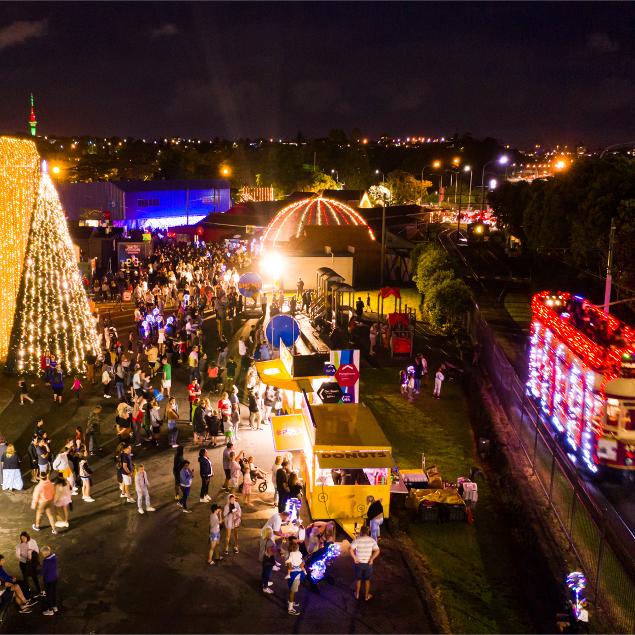 Meri Kirihimete from MOTAT!