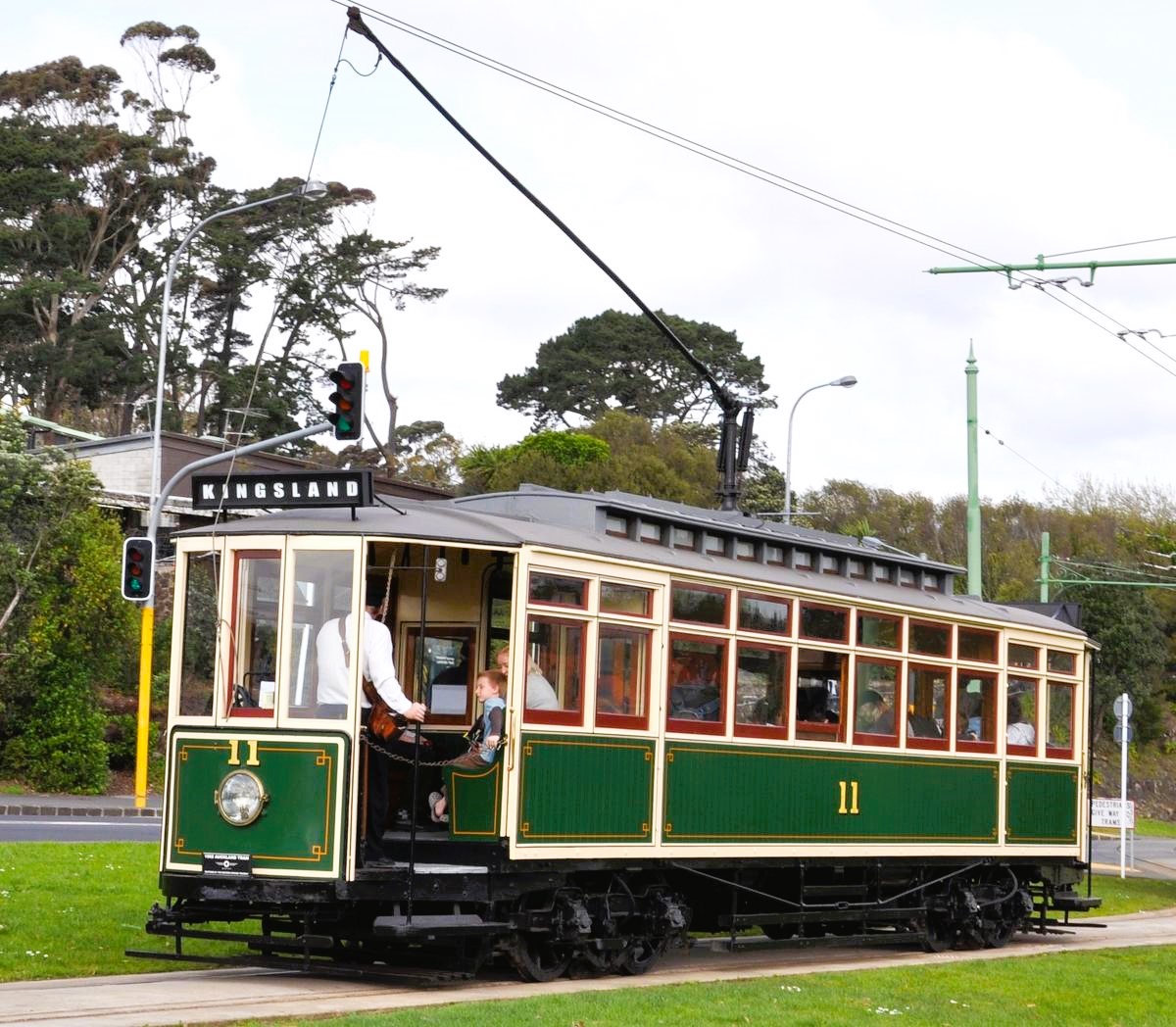 Tram No.11 – a ‘Grand Old Lady’ on the tracks