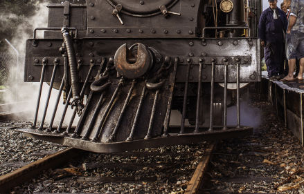 Steam Locomotive header2