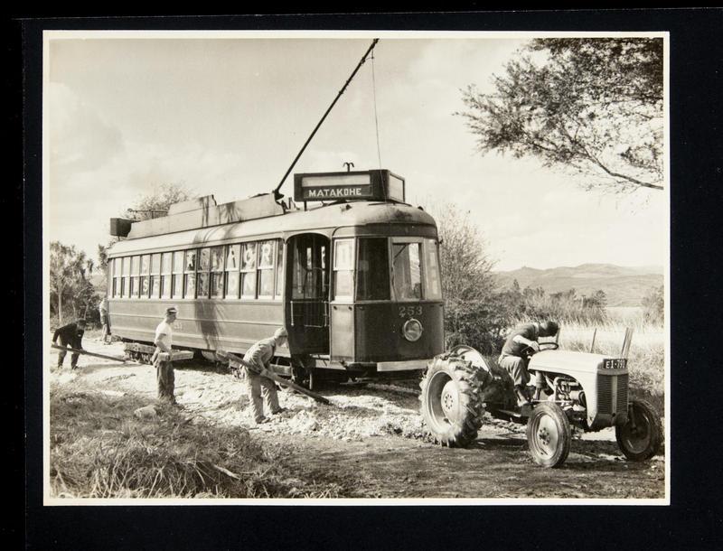 Tram 253  PHO-2020-19.393