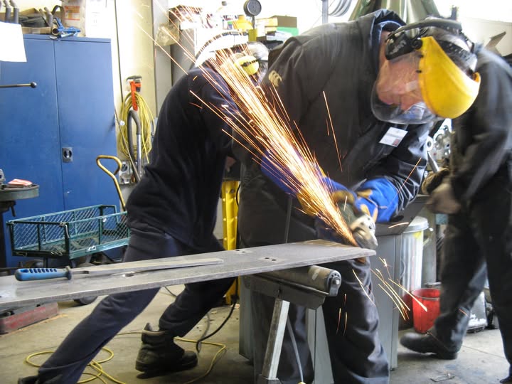 Grinding a chassis end