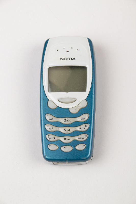 Nokia 3315 mobile phone [2021.41.1] The Museum of Transport and Technology (MOTAT)