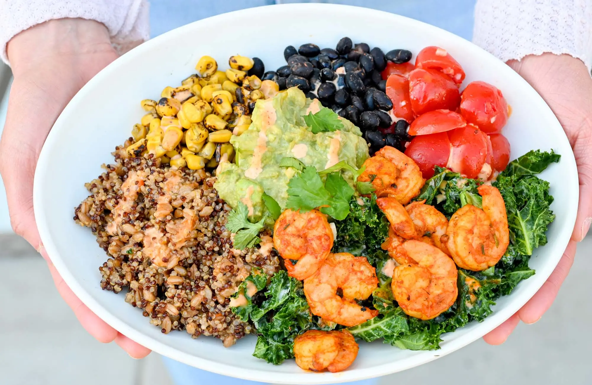 la la bowl with shrimp banner