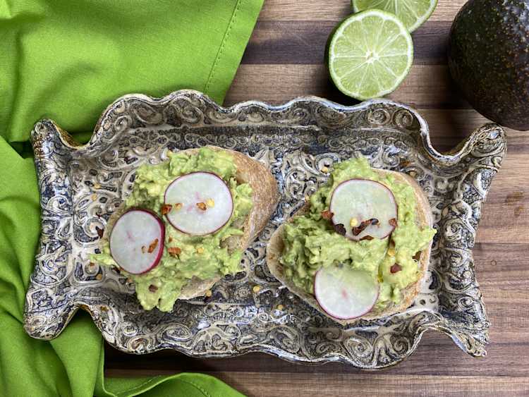 Avo Herb Toast