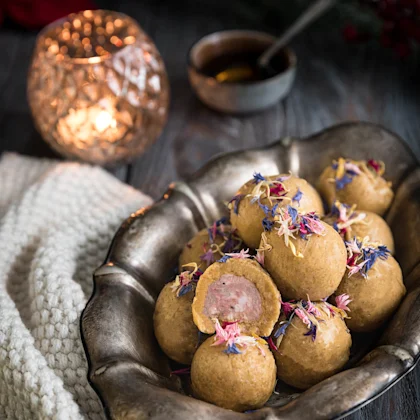 Bombó de botifarra dolça amb poma