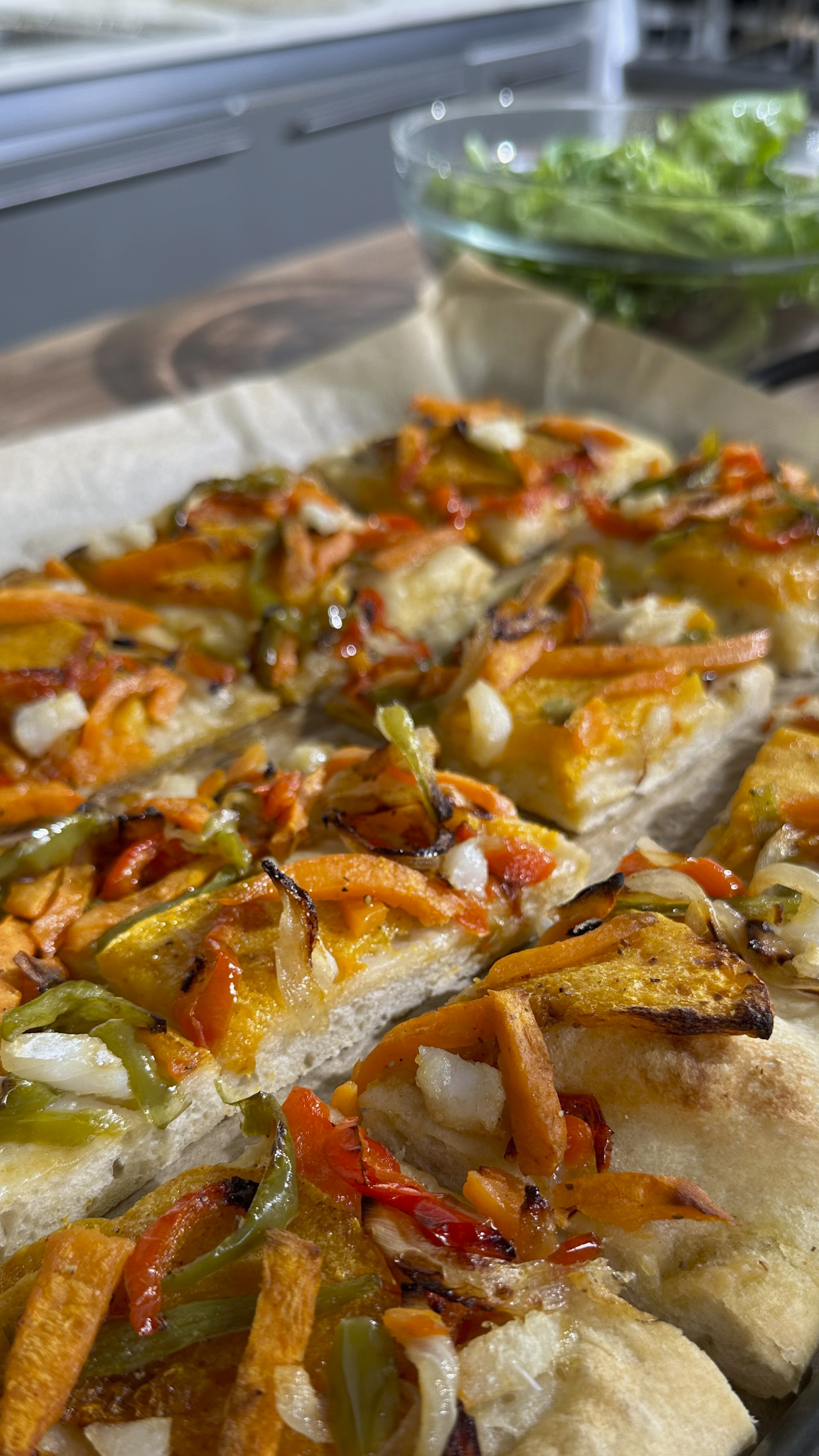 Coca de recapte amb carbassa i bacallà 